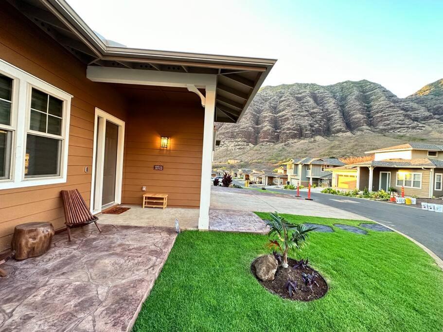 New 4 Bedroom Home With Ocean And Gorgeous Mountain Views In The Gated Community Of Mauna Olu Waianae Экстерьер фото